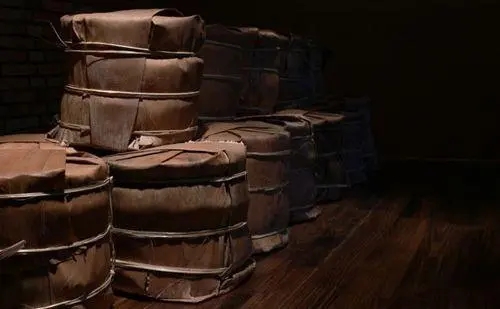 恐怖的普洱老茶翻新“技術(shù)倉”？