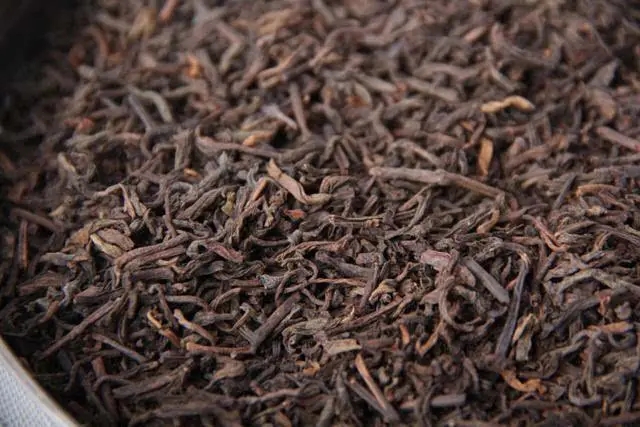 普洱茶餅在梅雨季節(jié)怎么保存?