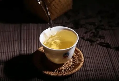 答應我 晚飯后喝一杯普洱茶好嗎？