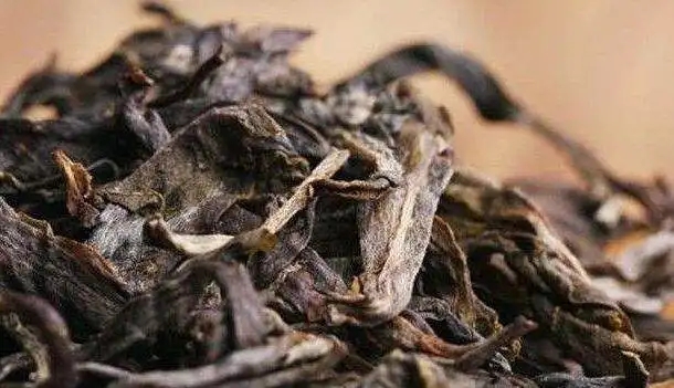 怎么簡(jiǎn)單直觀的辨別一款普洱茶的優(yōu)劣？
