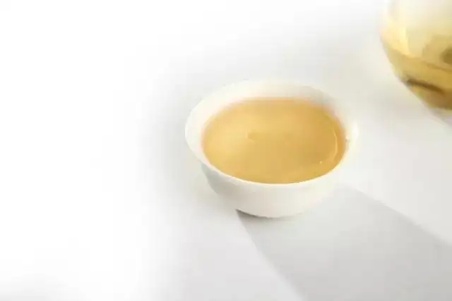 為什么越是深通茶道的人越深愛普洱茶？喜歡普洱茶，有三個(gè)原因。