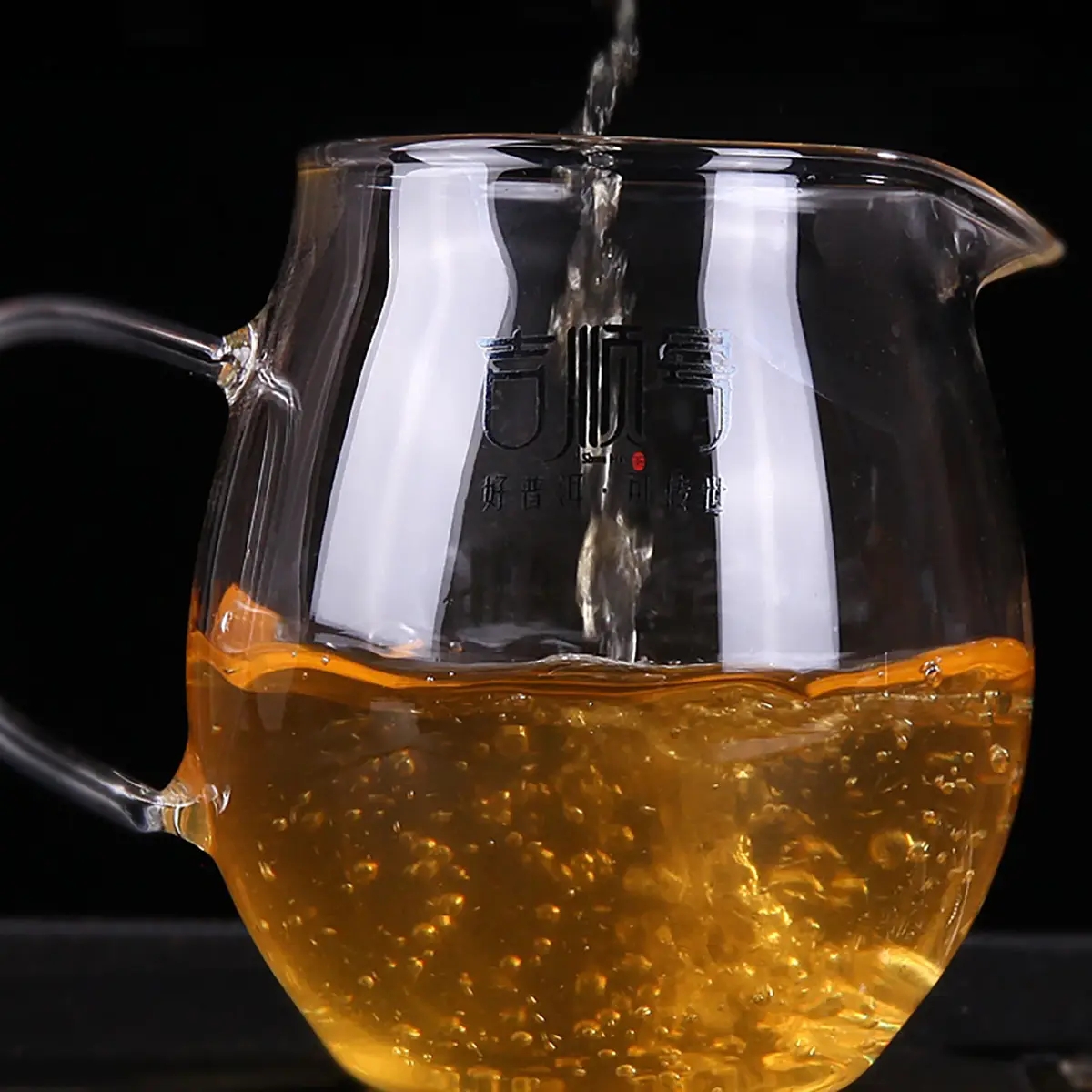 ?這個(gè)普洱有點(diǎn)甜，什么甜？冰糖甜！