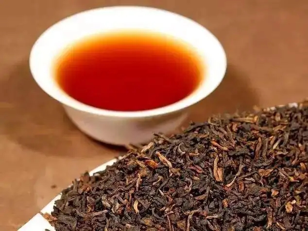 如何選購、辨識(shí)普洱茶優(yōu)劣？