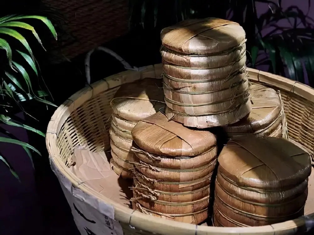 大廠出品”和“小作坊”的普洱茶，哪個(gè)更值得購買？